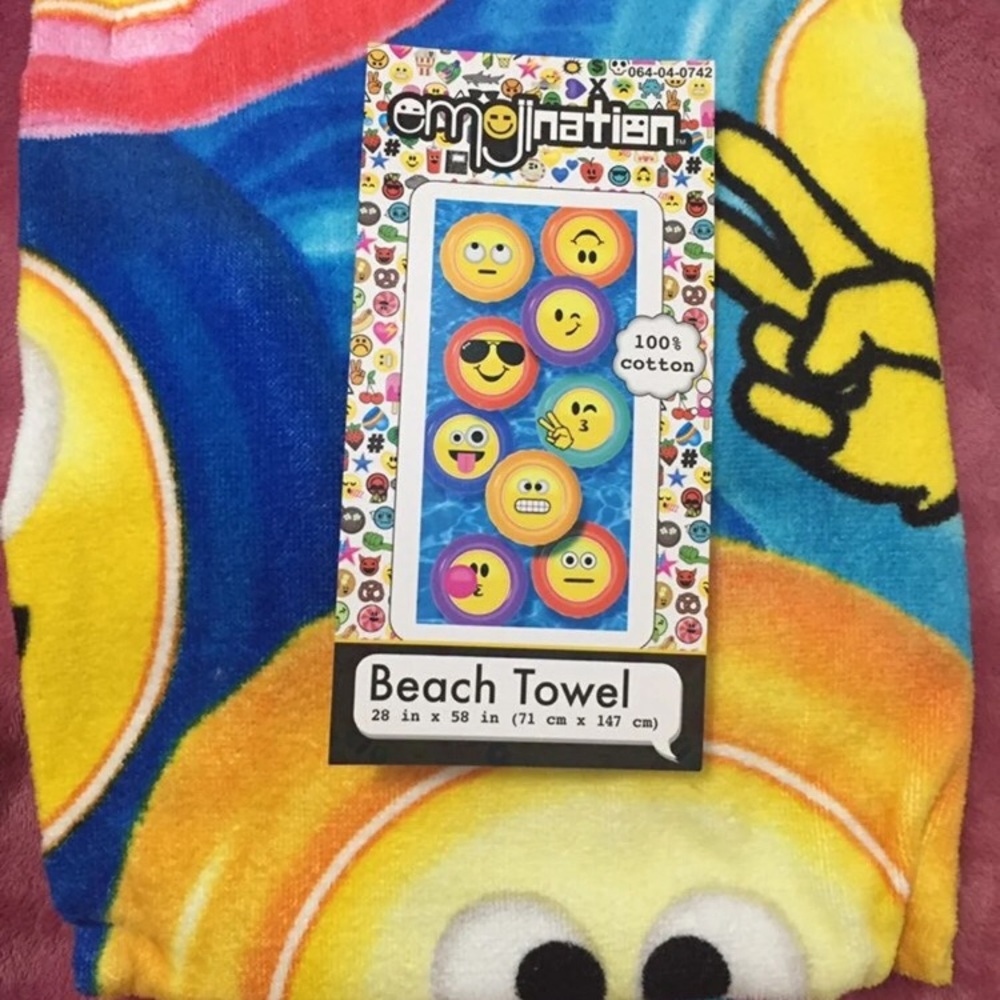 Emoji Beach towel set of 2